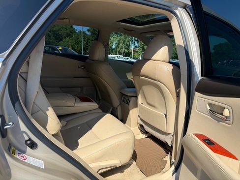 Used 2011 Lexus RX 350 2WD w/ Premium Pkg image 16