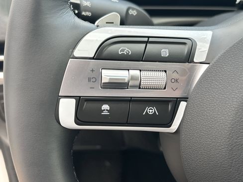 New 2026 Hyundai Tucson Limited image 26