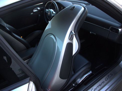 Used 2012 Porsche 911 Carrera GTS image 21