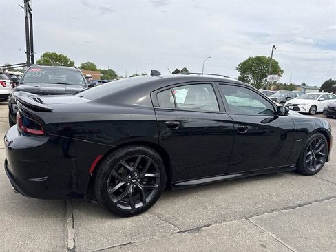 Used 2019 Dodge Charger R/T w/ Driver Confidence Group RWD image 7