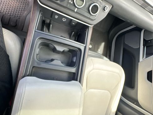 Used 2023 Land Rover Defender 130 First Edition AWD/4WD image 18