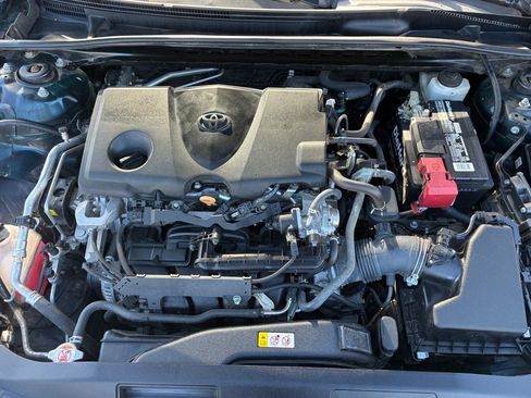Used 2021 Toyota Camry SE w/ Convenience Package FWD image 19