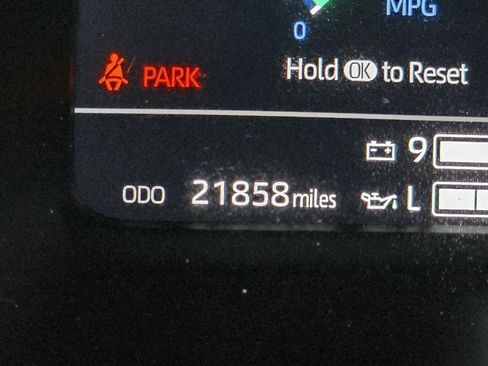 Used 2024 Toyota Sequoia Limited AWD/4WD image 44