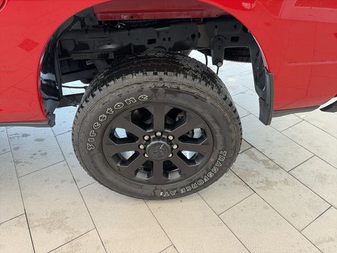 Used 2024 RAM 2500 Big Horn w/ Night Edition AWD/4WD image 15