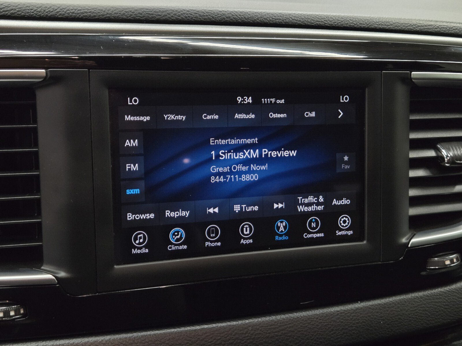 Used 2019 Chrysler Pacifica Touring Plus w/ S Appearance Package FWD image 18