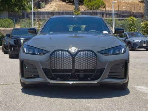 New 2026 BMW i4 eDrive40 w/ M Sport Package RWD image 3