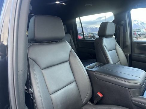 Certified 2025 Chevrolet Suburban Z71 image 19