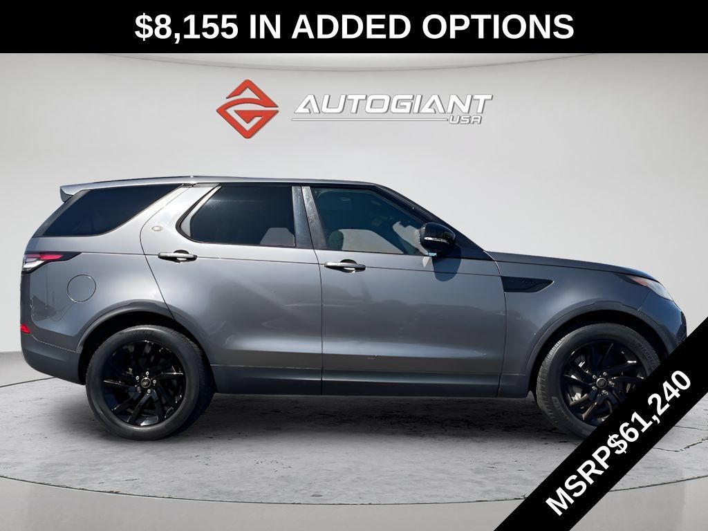Used 2018 Land Rover Discovery SE AWD/4WD image 9