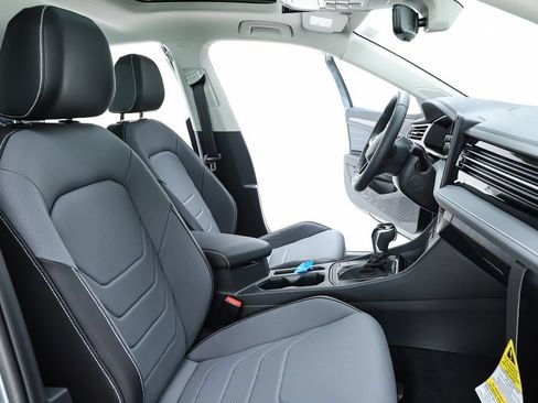 New 2026 Volkswagen Jetta SEL FWD image 35