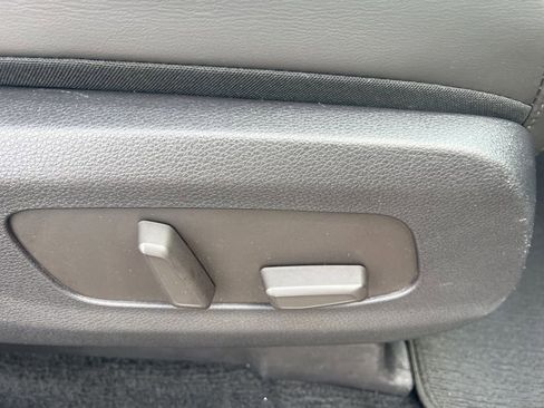 Used 2025 Kia Carnival SX image 49