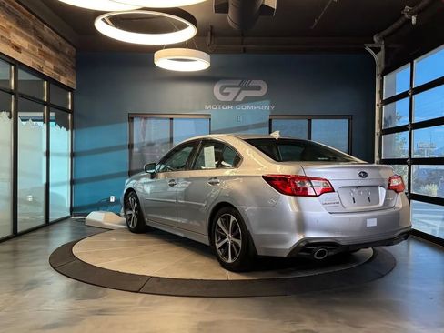 Used 2018 Subaru Legacy 2.5i Limited AWD/4WD image 5