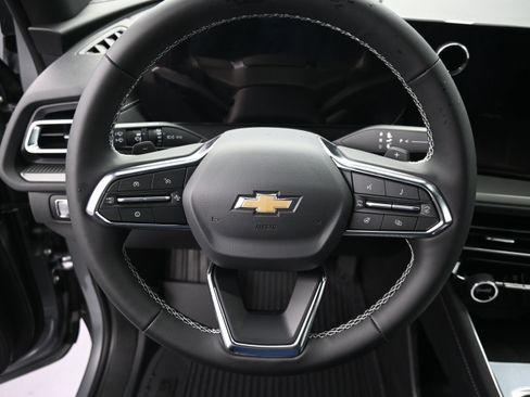 New 2026 Chevrolet Traverse LT FWD image 11