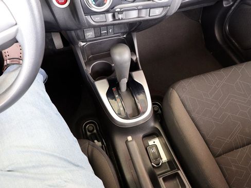 Used 2016 Honda Fit EX image 47