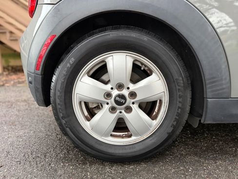 Used 2018 MINI Cooper 2-Door Hardtop image 31