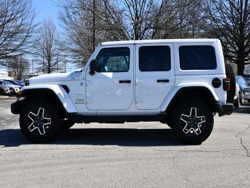 Used 2024 Jeep Wrangler Sahara w/ Technology Group image 4