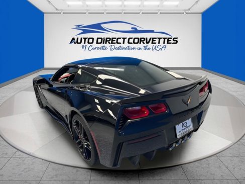 Used 2019 Chevrolet Corvette Stingray Coupe RWD image 34