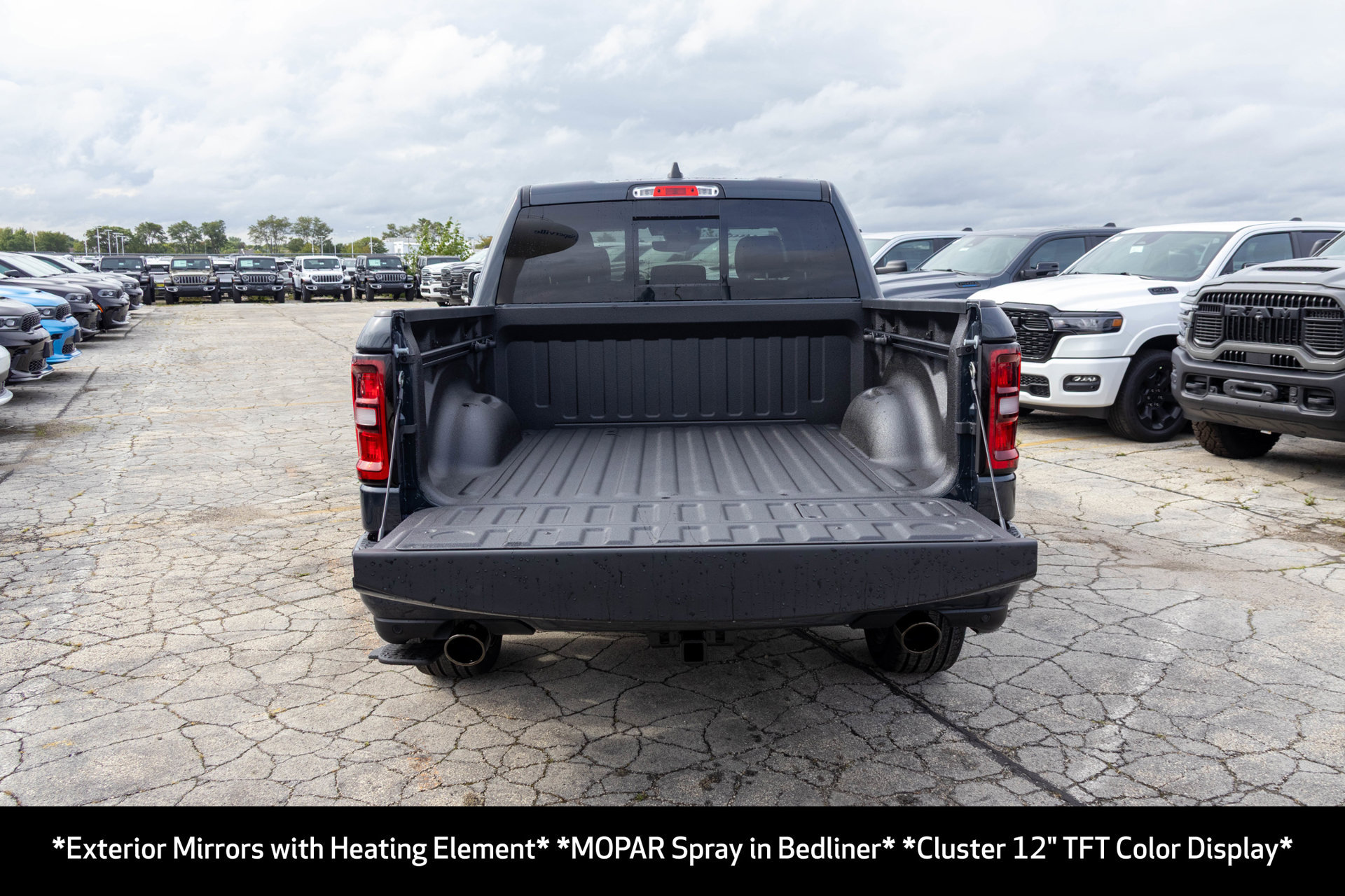 New 2027 RAM 1500 Laramie w/ Night Edition AWD/4WD image 18