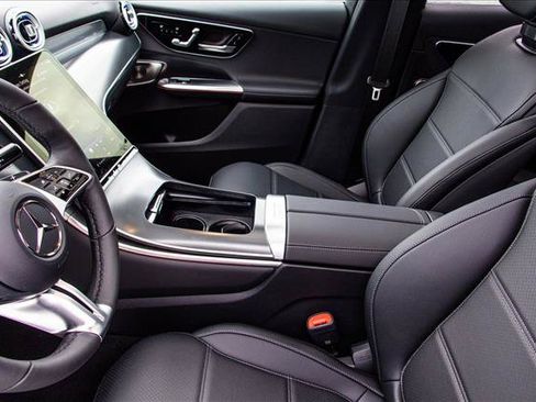 Certified 2026 Mercedes-Benz GLC 300 4MATIC image 11