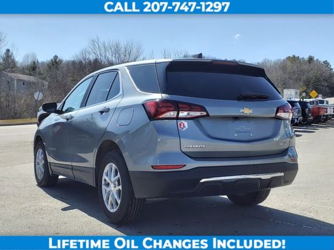 Used 2023 Chevrolet Equinox LT image 3