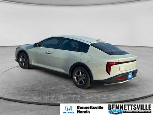 Used 2026 Kia K4 FWD image 7