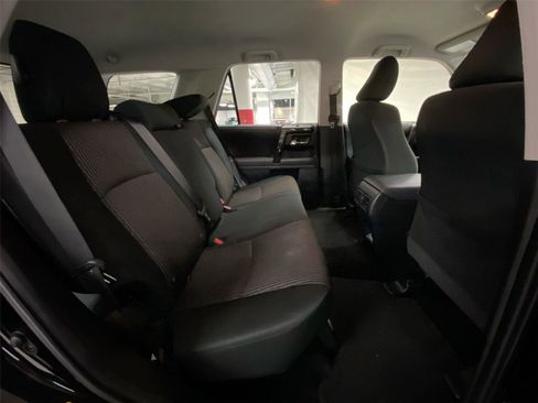 Used 2022 Toyota 4Runner TRD Off-Road image 27