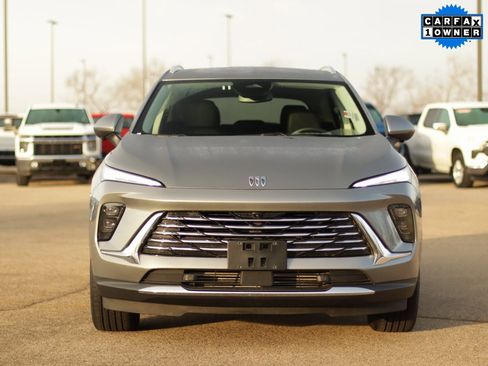 Used 2025 Buick Envision Preferred image 2