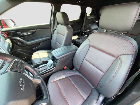 Used 2025 Chevrolet Blazer RS w/ Driver Confidence II Package AWD/4WD image 11