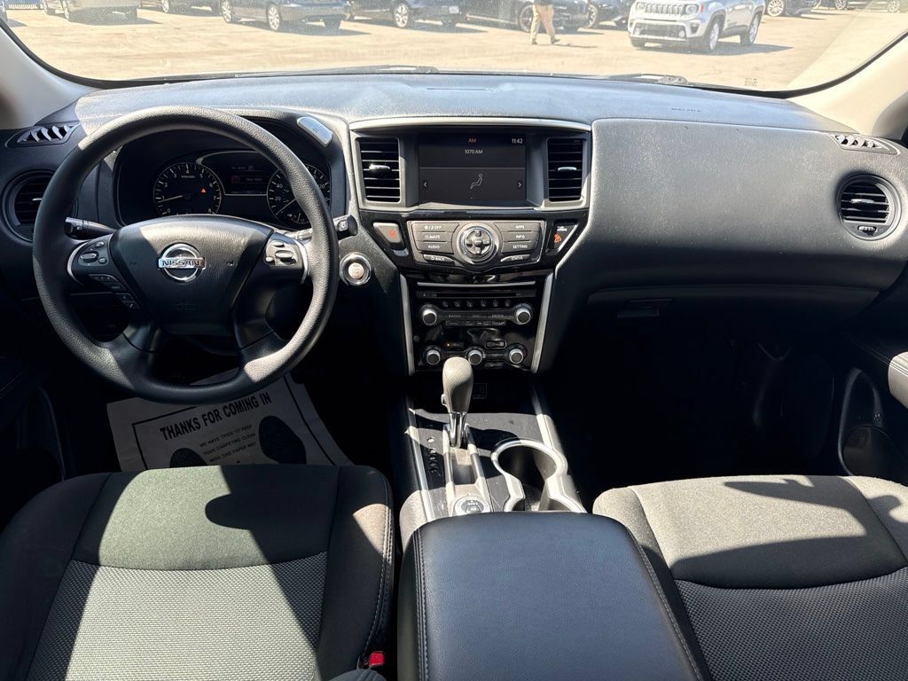 Used 2020 Nissan Pathfinder S AWD/4WD image 12