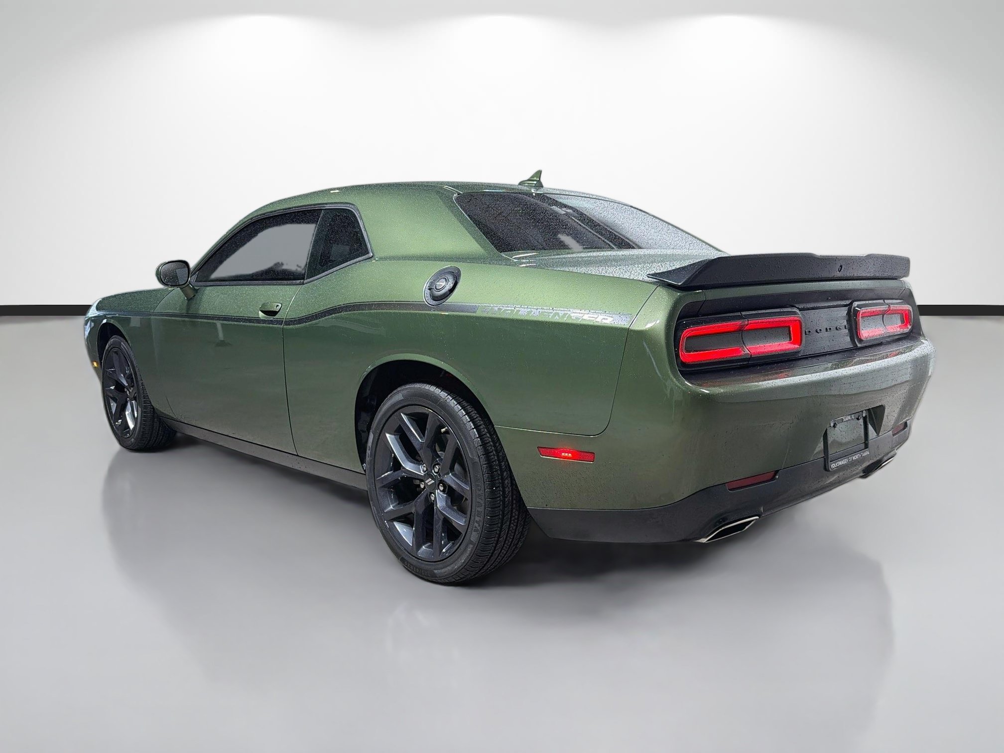Used 2023 Dodge Challenger SXT w/ Plus Package RWD image 5