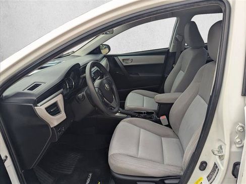 Used 2016 Toyota Corolla LE FWD image 15