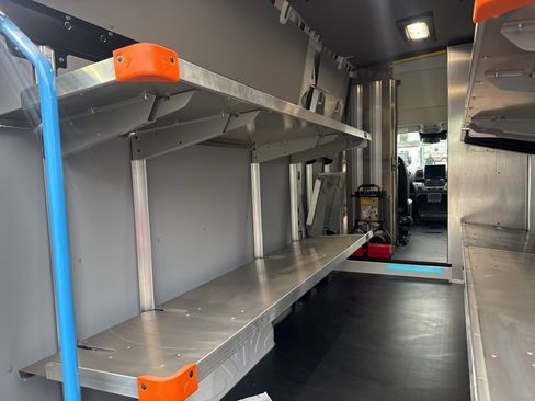 Used 2024 RAM ProMaster 3500 w/ Delivery Van Package image 10