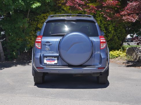 Used 2009 Toyota RAV4 Limited AWD/4WD image 23
