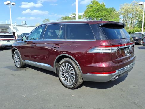 Used 2021 Lincoln Aviator Reserve w/ Elements Package Plus AWD/4WD image 5