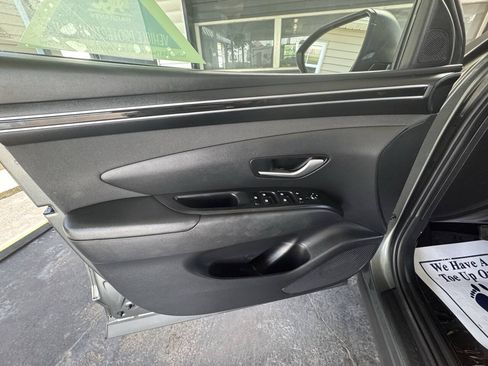 Used 2023 Hyundai Tucson SEL w/ Convenience Package FWD image 21