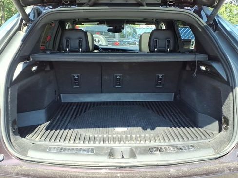 Used 2021 Cadillac XT4 Sport w/ Sun And Sound Package AWD/4WD image 6