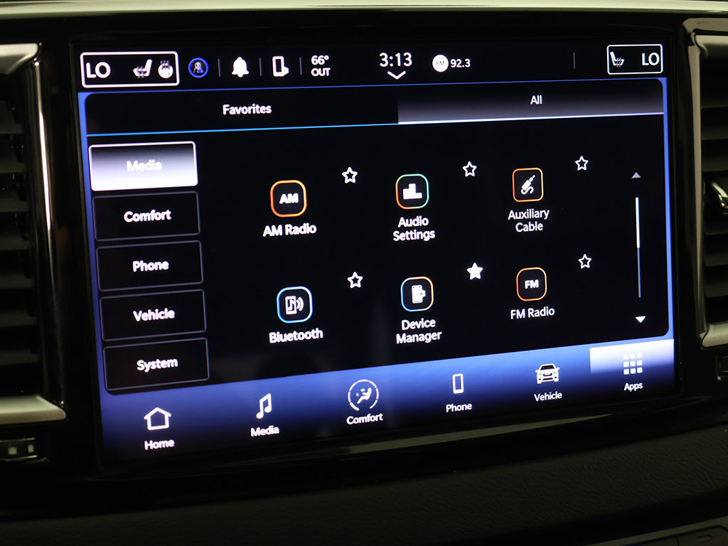 Used 2023 Chrysler Pacifica Touring-L FWD image 48