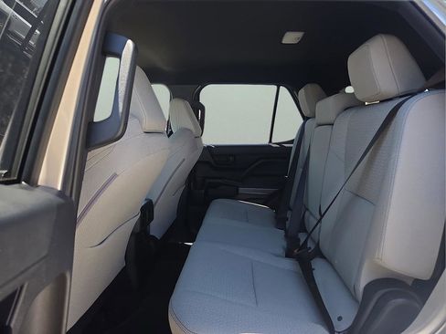 New 2026 Toyota 4Runner SR5 AWD/4WD image 14