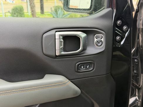 New 2026 Jeep Gladiator Mojave AWD/4WD image 16