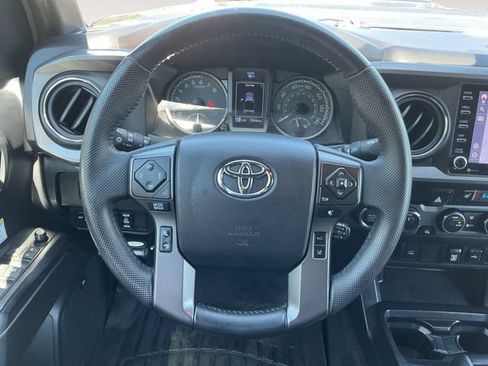 Used 2020 Toyota Tacoma TRD Pro AWD/4WD image 13