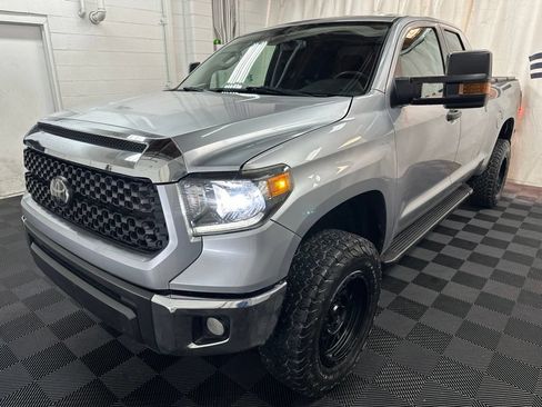 Used 2020 Toyota Tundra SR5 AWD/4WD image 4