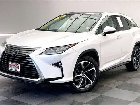 Used 2019 Lexus RX 450h AWD w/ Luxury Package image 12