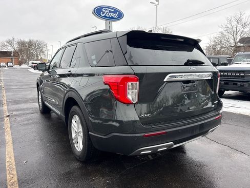 Used 2023 Ford Explorer XLT w/ Equipment Group 202A image 9