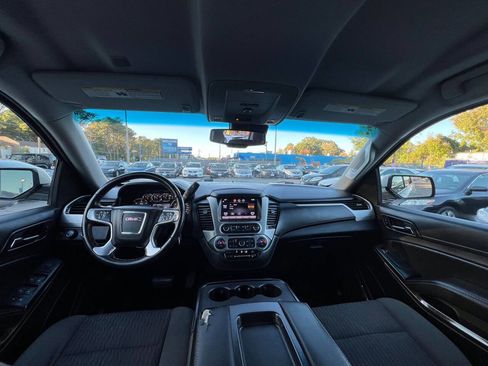 Used 2015 GMC Yukon SLE w/ Convenience Package image 9