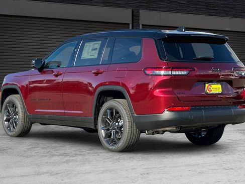 New 2025 Jeep Grand Cherokee L Limited w/ Trailer Tow Package image 6