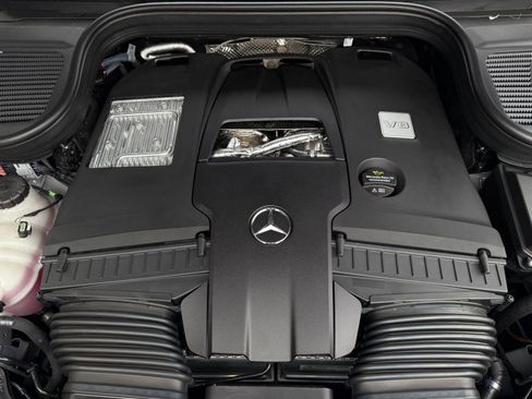 New 2026 Mercedes-Benz GLS 580 4MATIC image 30
