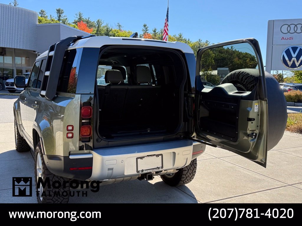 Used 2024 Land Rover Defender 110 S AWD/4WD image 17