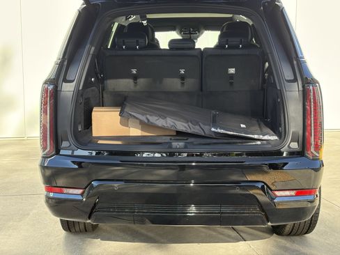 New 2026 Cadillac Escalade IQL Sport 2 image 9