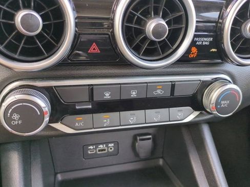 Used 2023 Nissan Sentra SV FWD image 22