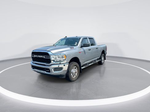 Used 2019 RAM 2500 Tradesman AWD/4WD image 5
