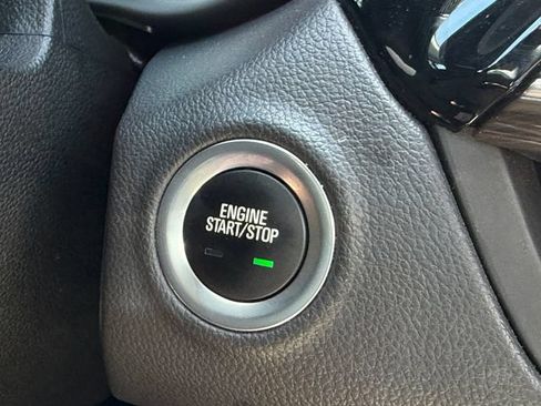 Used 2020 Buick Envision Premium w/ Driver Confidence Package AWD/4WD image 27